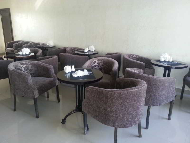 Royal Petrol Hotel Almaty Exterior foto